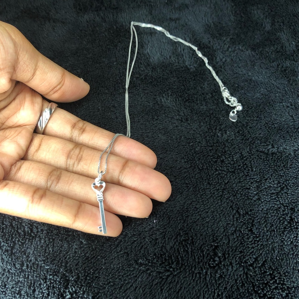 100% Sterling Silver Key Necklace.